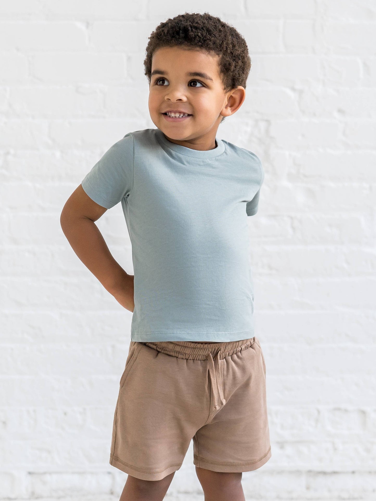 Dane Short in Beige