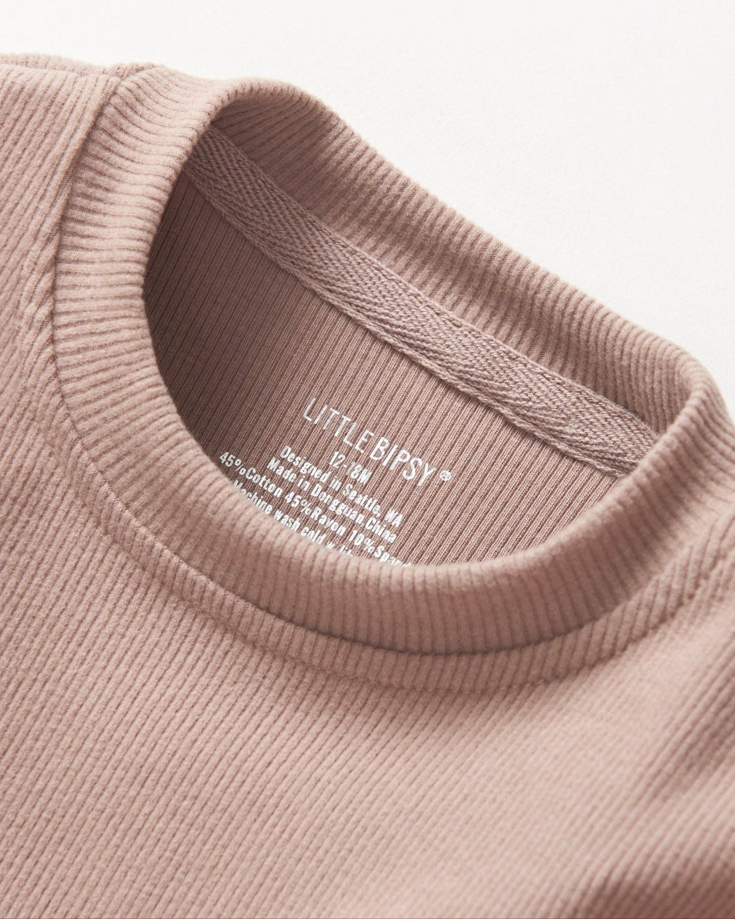 Long Sleeve Ribbed Tee in Mushroom