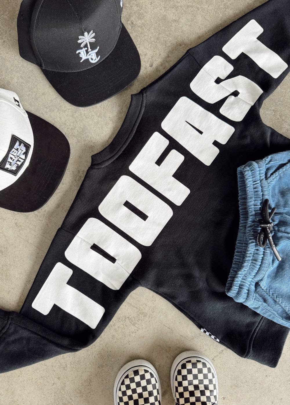 Too Fast Crewneck in Black