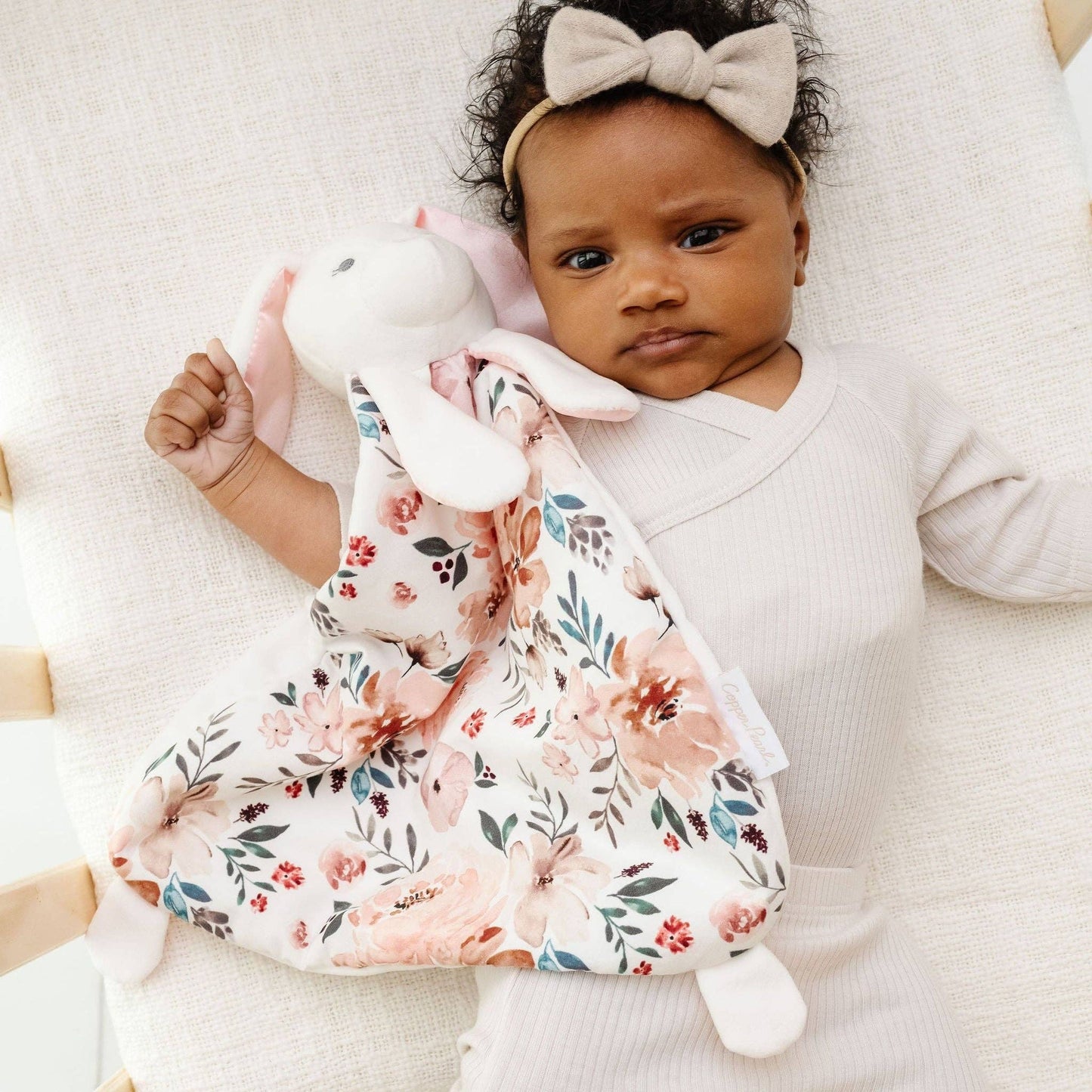 Bella Character Lovey