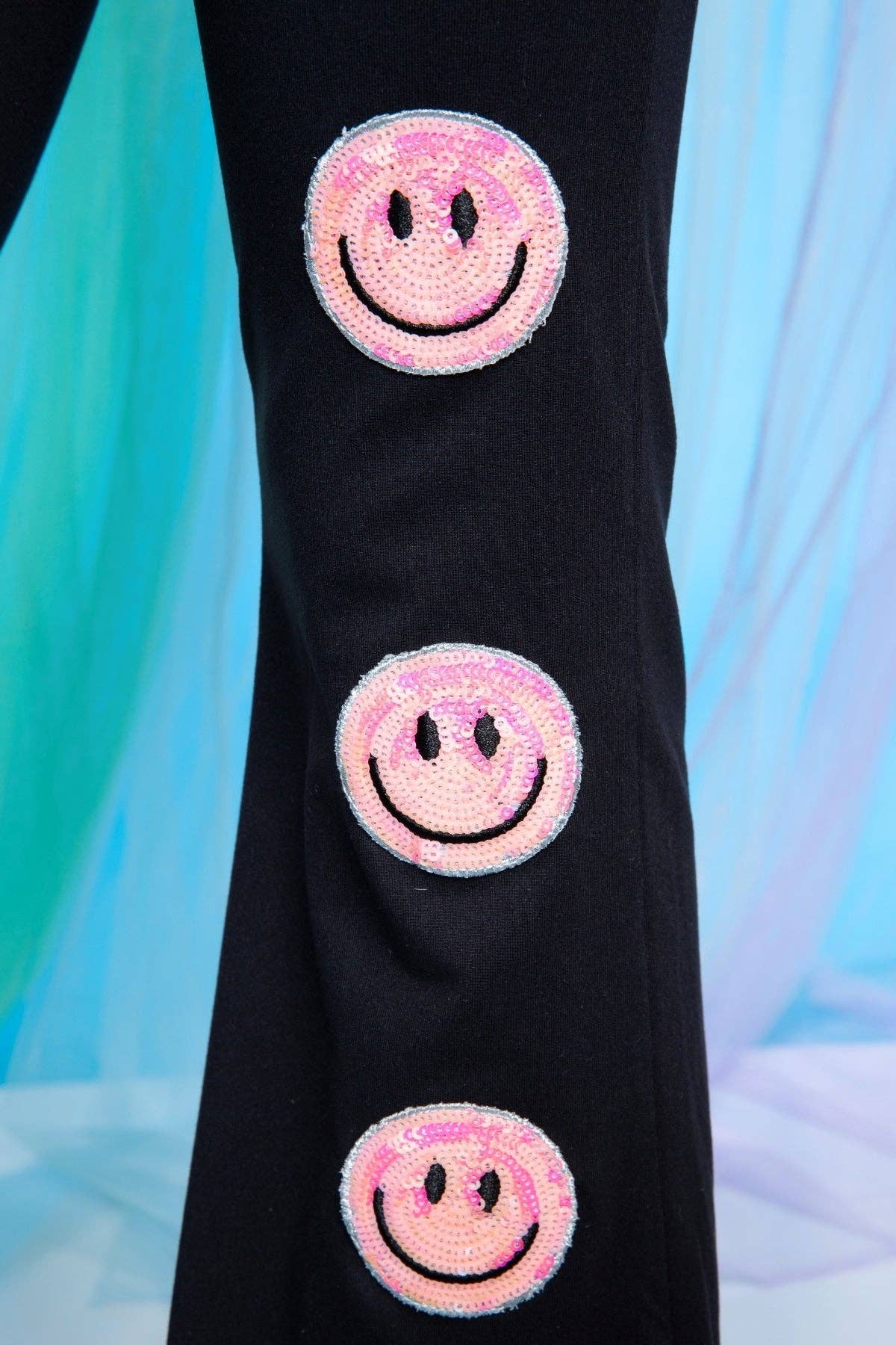 Simply Soft Luxe Flare Legging in Black Pink Smile