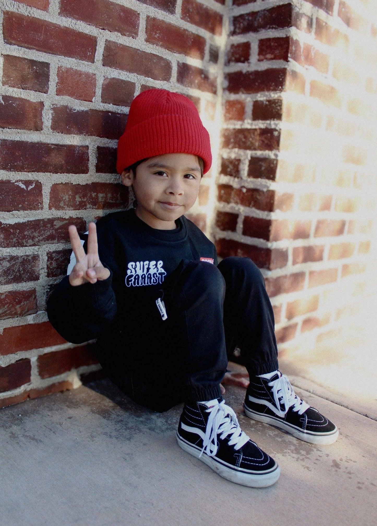 Too Fast Crewneck in Black