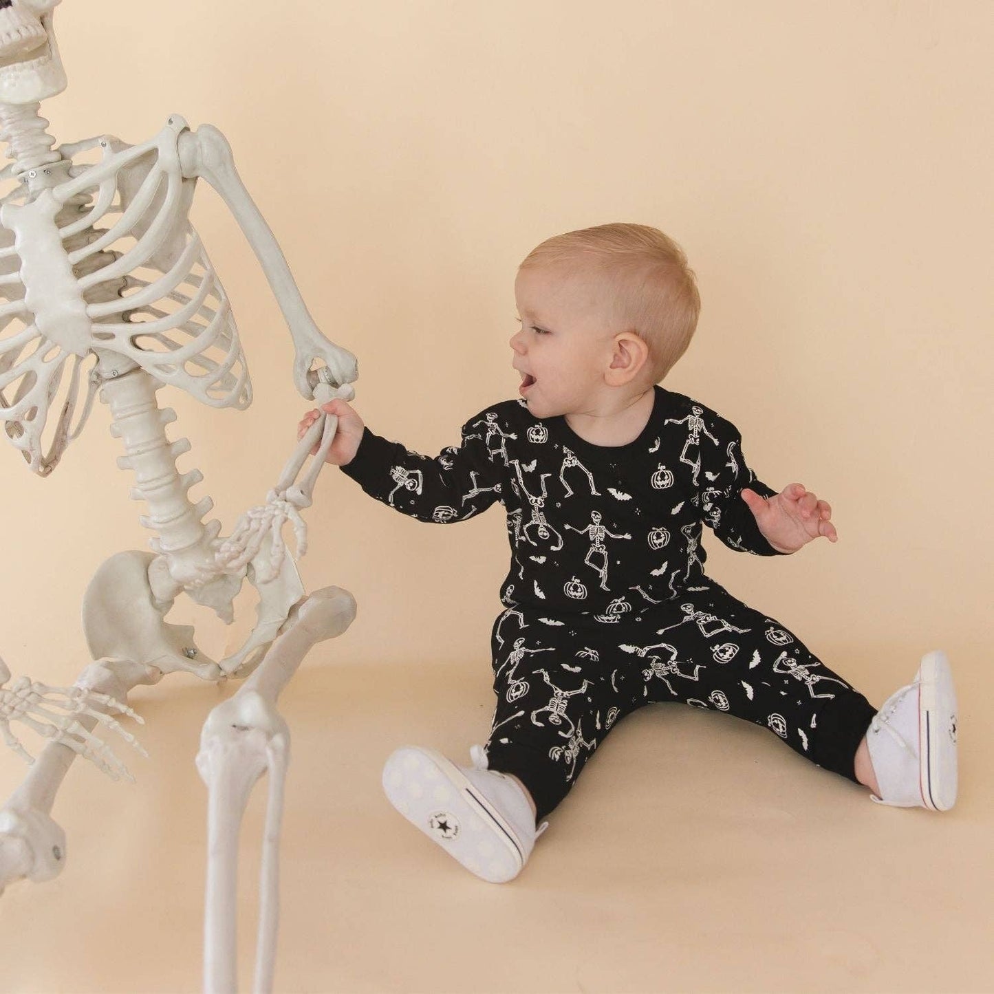 Glow In The Dark Silly Skelly Jogger (Infant)
