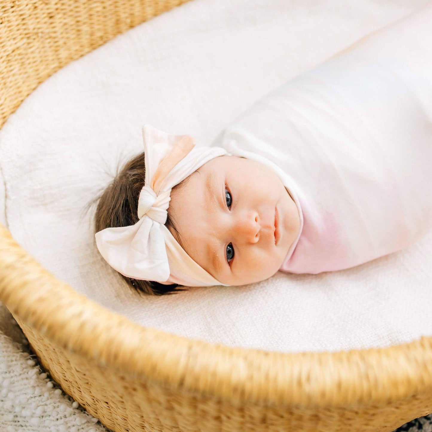 Nova Knit Headband Bow