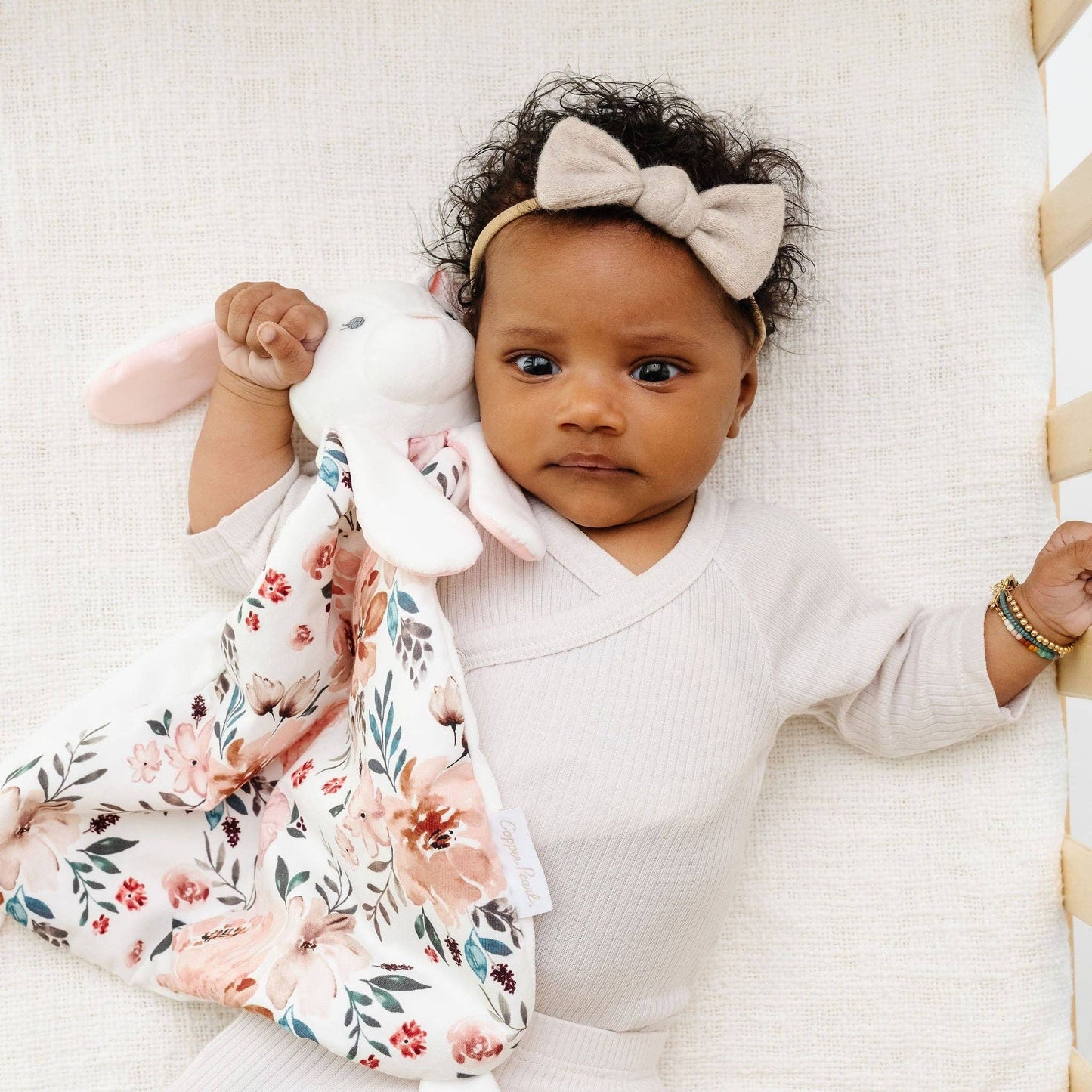 Bella Character Lovey