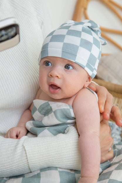 Sage Checkered Organic Cotton Swaddle Set