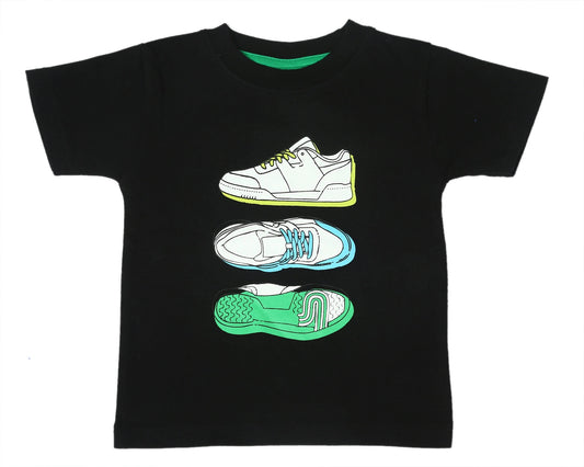 Black Sneaks Tee