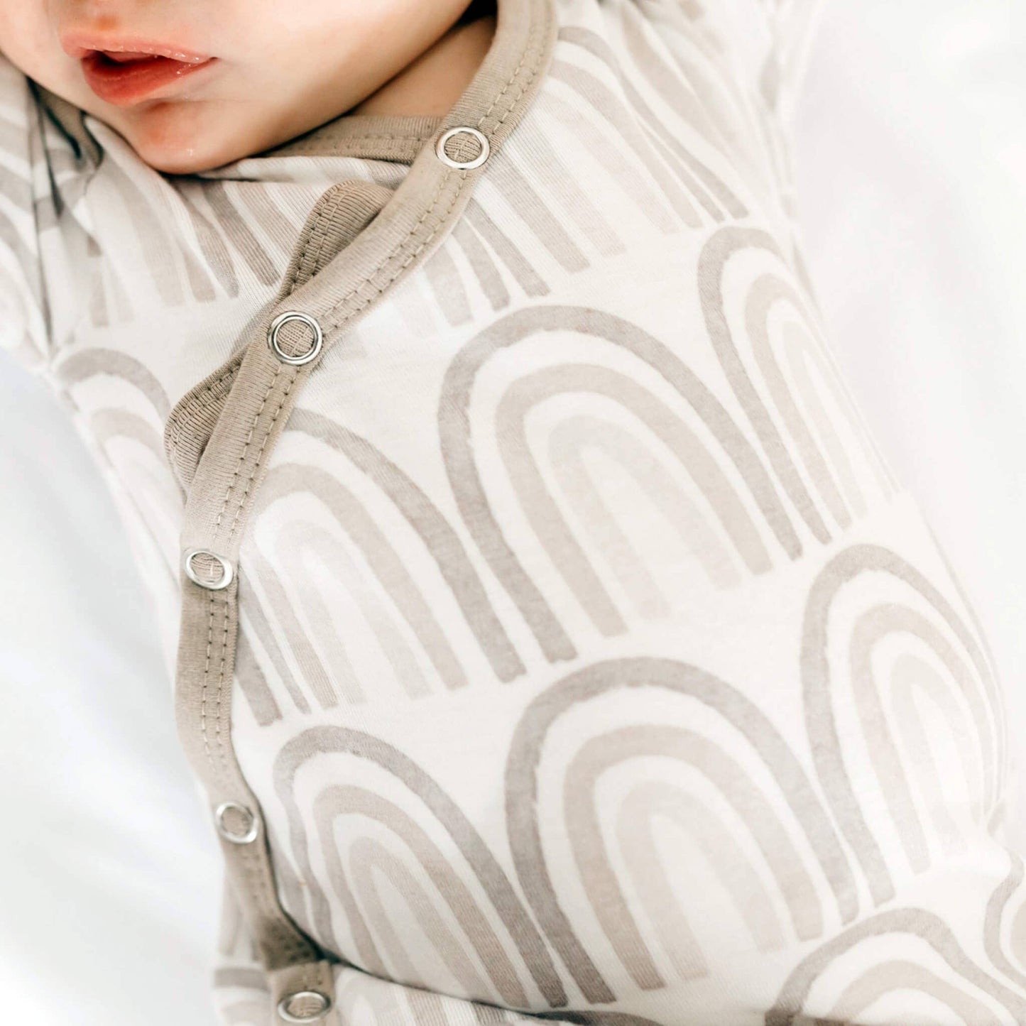 Bliss Newborn Knotted Gown