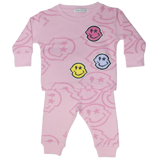 Cozy up in this perfectly matched Drippie Smiles Pink Set! The adorable two-piece set features a long sleeve thermal top and matching jogger pant in dreamy pastels + pinks. Get ready to cheer up your wardrobe with a set that will bring nothing but smiles.