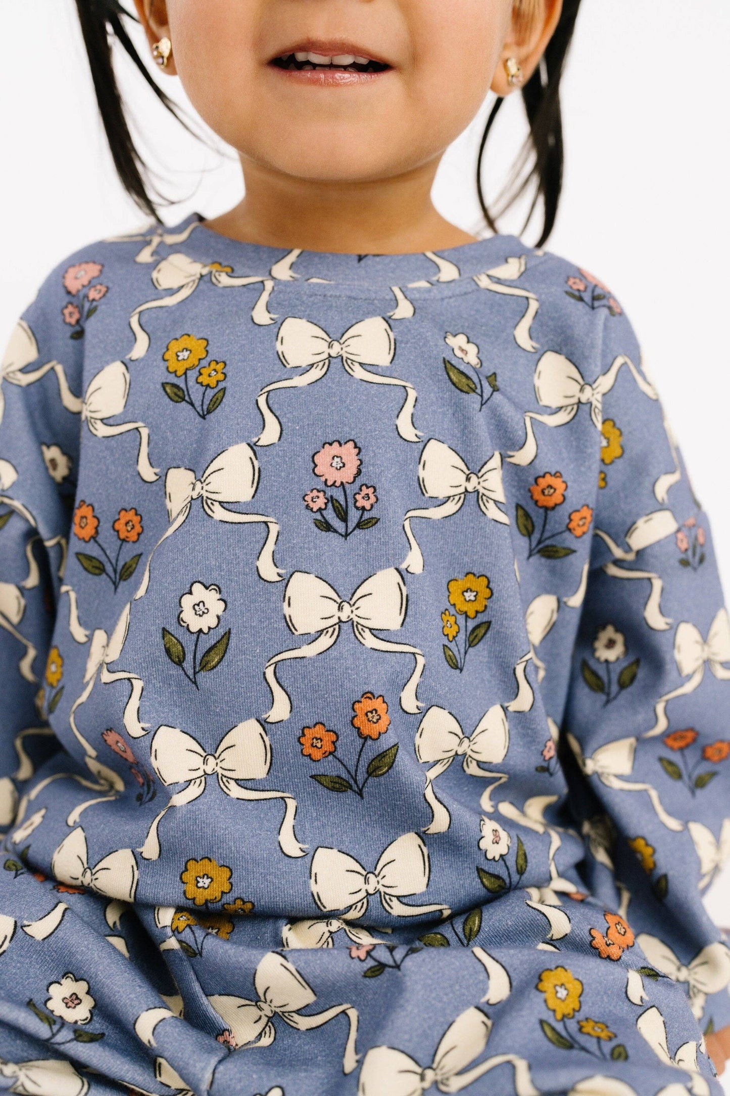 Bow Blooms Sweatsuit