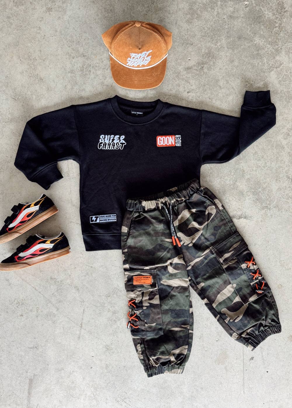 Too Fast Crewneck in Black