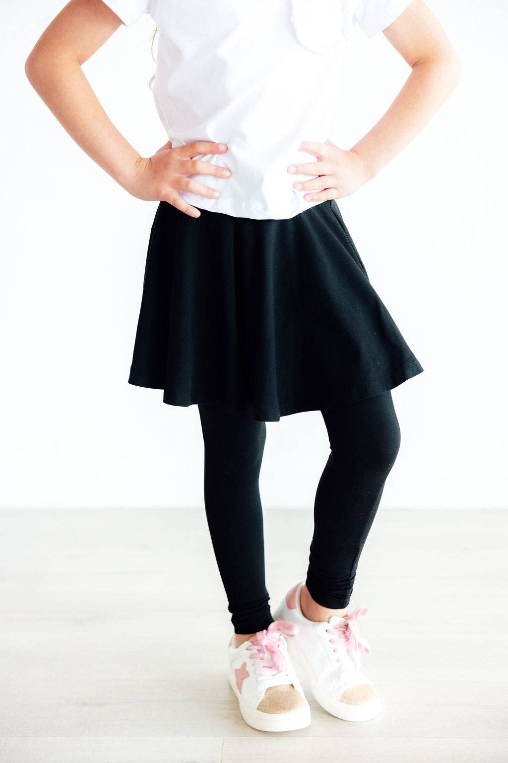 Black Twirl Skegging