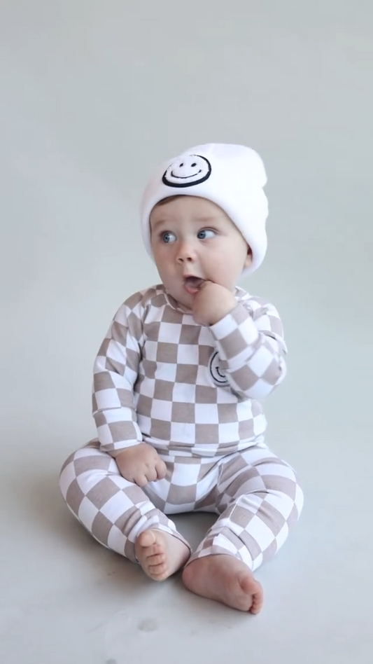 Latte Checkered Smiley Lounge Set